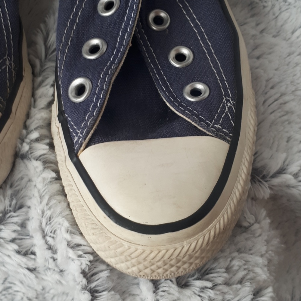 Converse - Picture 4 of 5